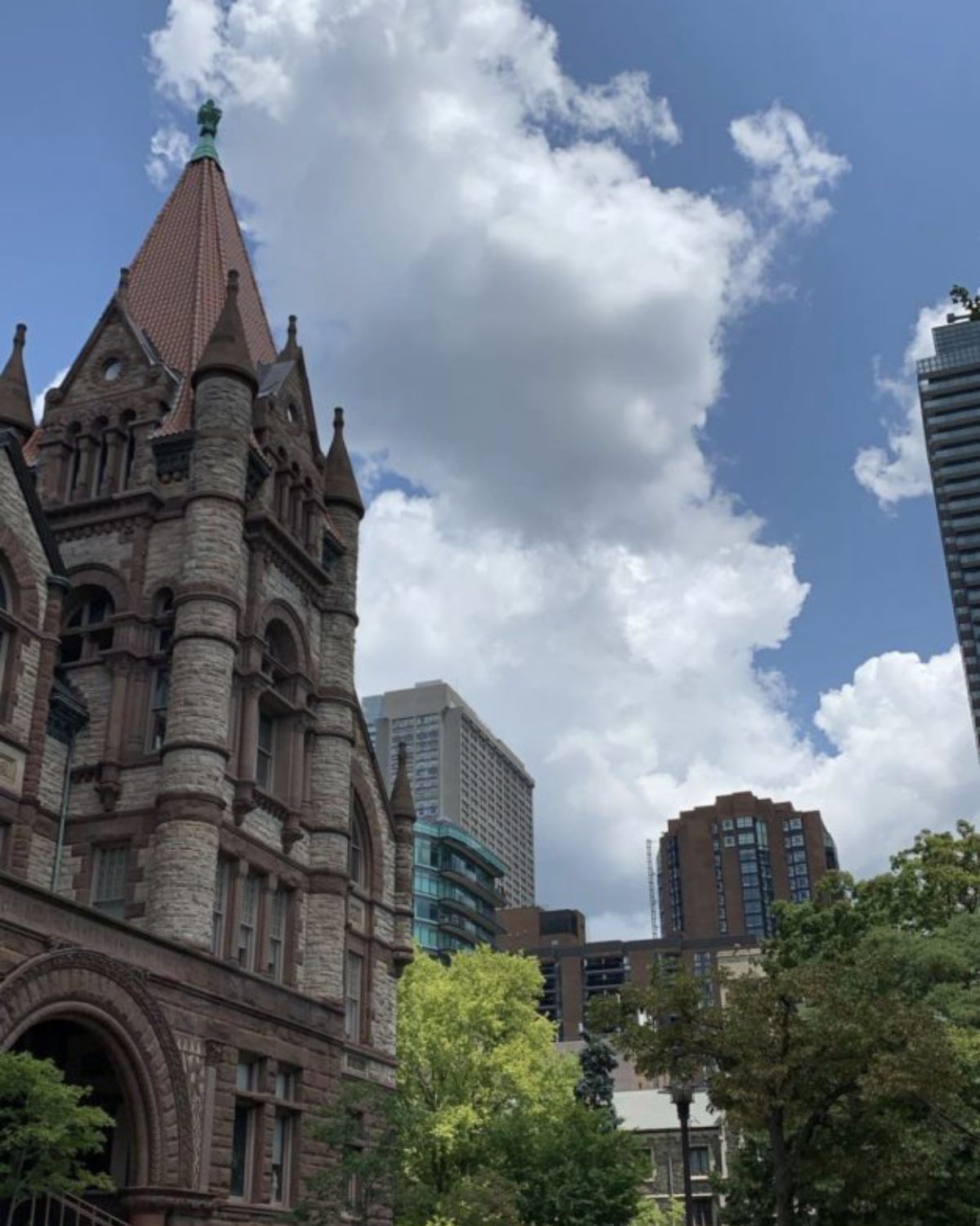 Victoria College at the University of Toronto, a blue sky in the background