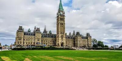 Exterior photo of Parliament Hill in Ottawa 