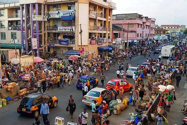 Busy street in Accra
