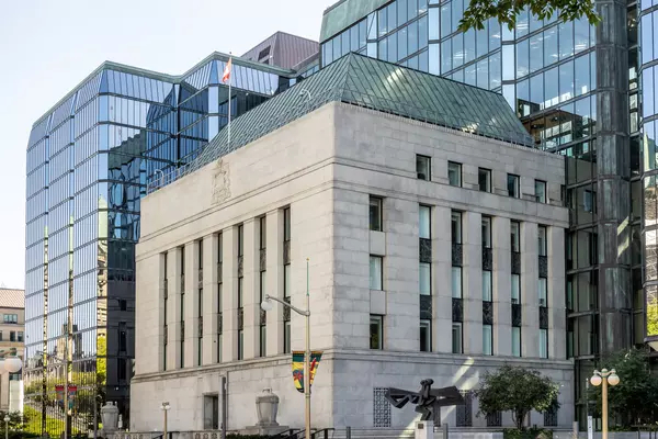 Bank of Canada exterior
