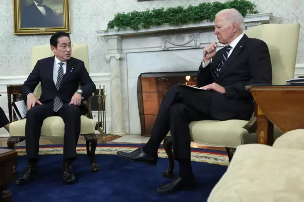 American and Japanese Leadership 