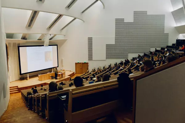Image of a lecture hall during a class
