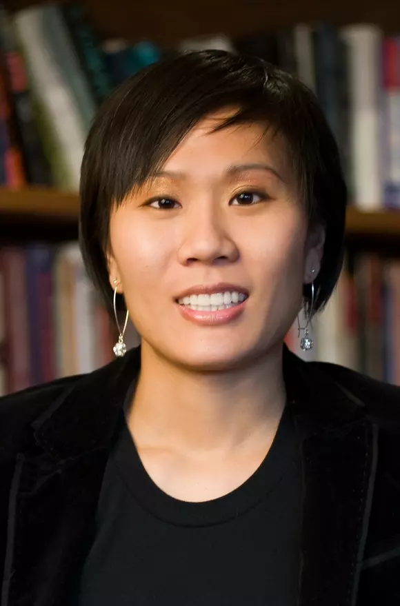 Headshot of Wendy Wong