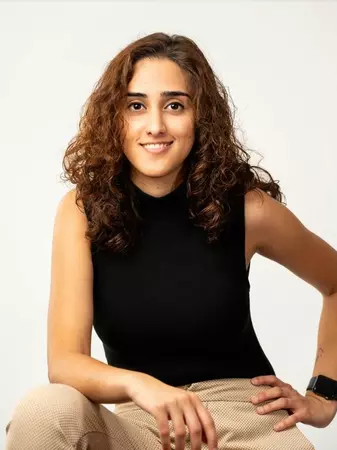 Headshot of Sara Elhawash