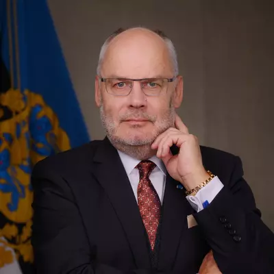 headshot of H.E. Alar Karis, President of the Republic of Estonia